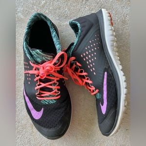 Nike tennis size. Size: 9.5 Color: black